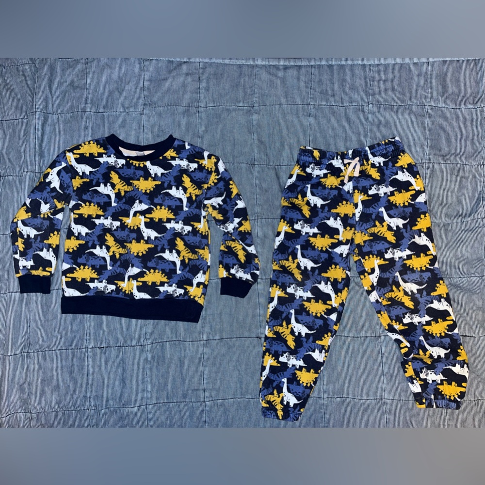 Joe Fresh Sweatsuit Matching Dinosaur Set. Worn once size 5T